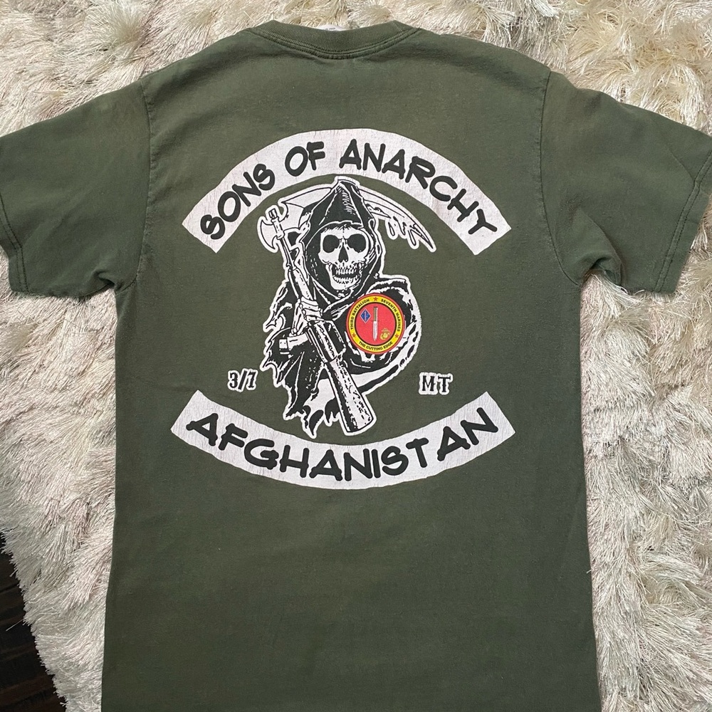 Graphic Tee - Picture 2 of 2